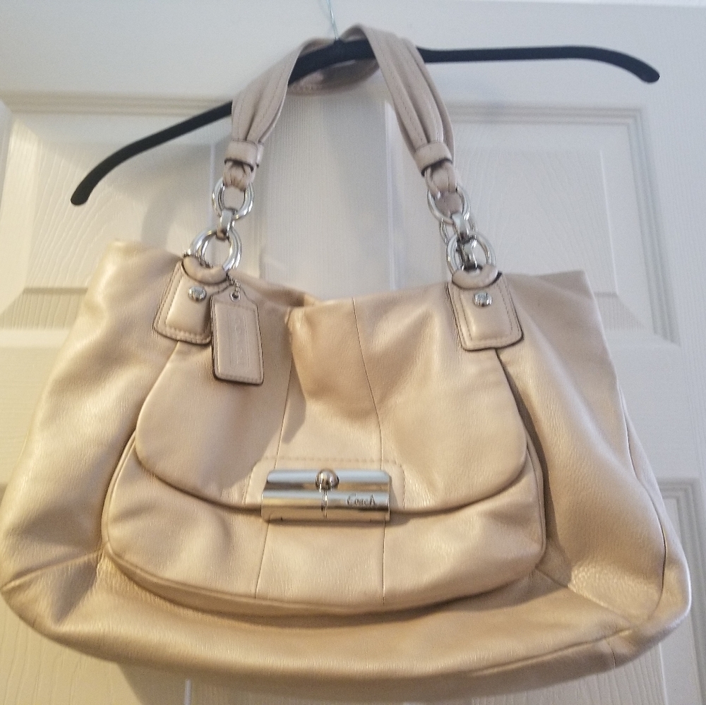 Coach beige leather purse